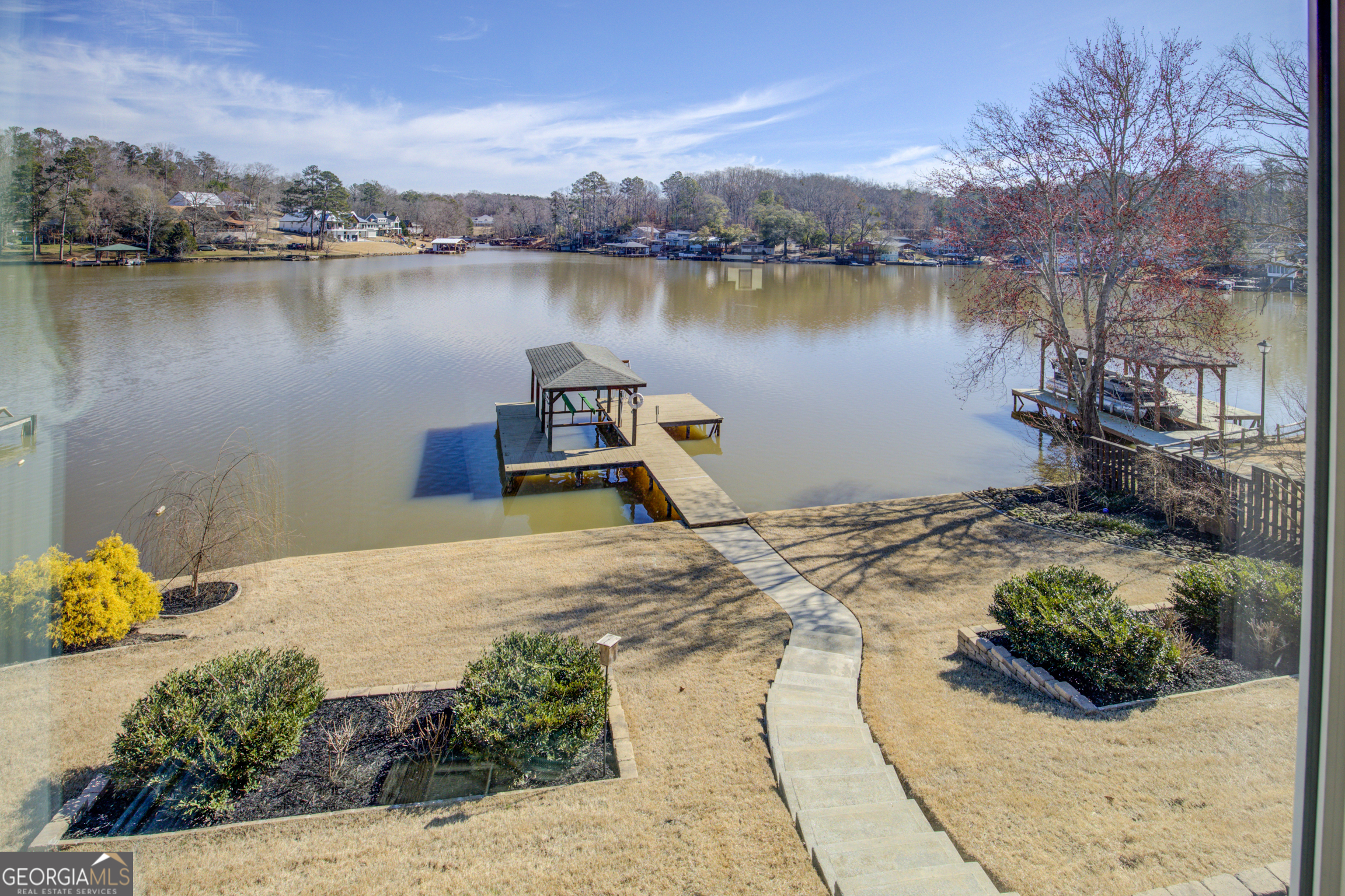 921 Yancey Road Property Photo 35