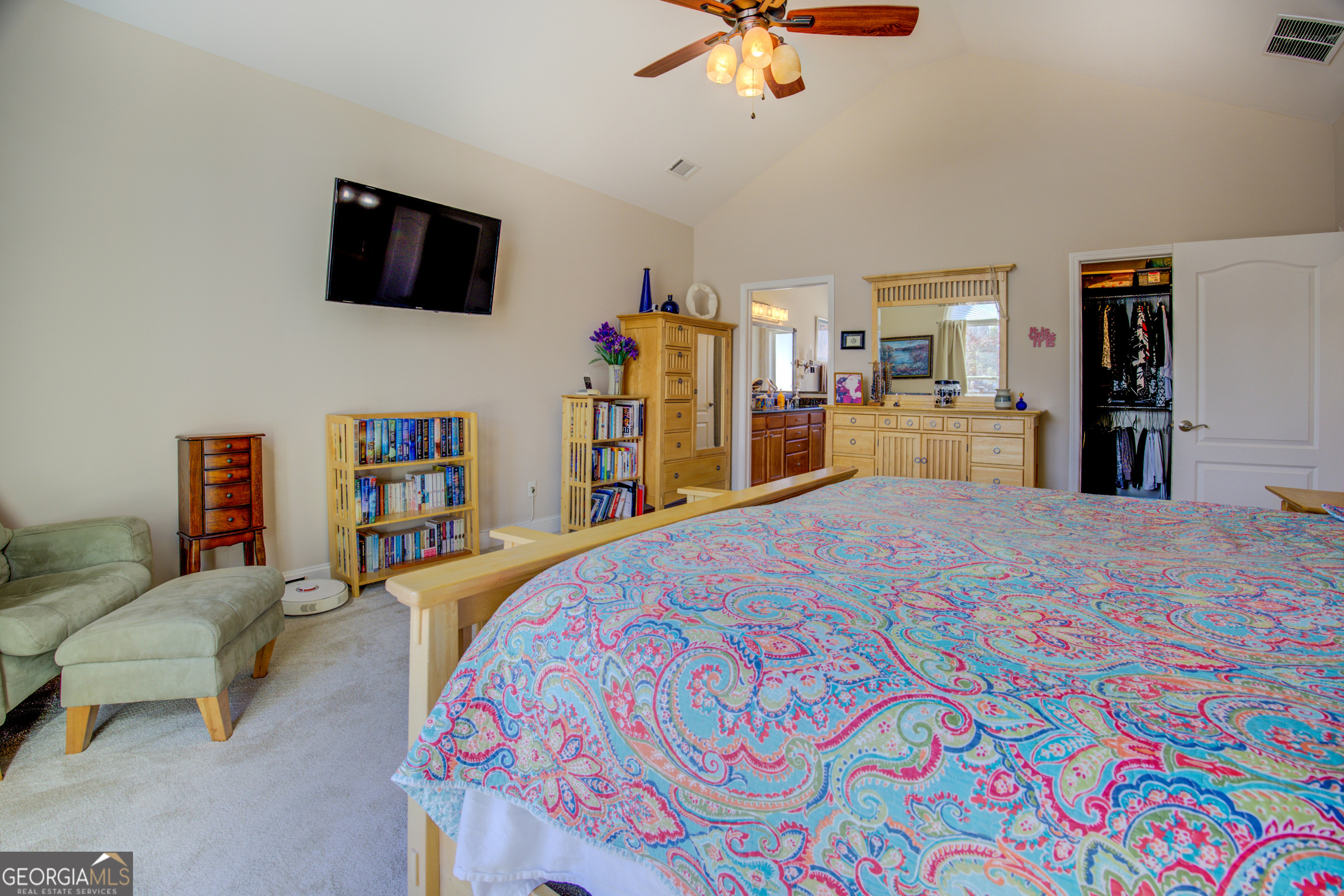 921 Yancey Road Property Photo 38