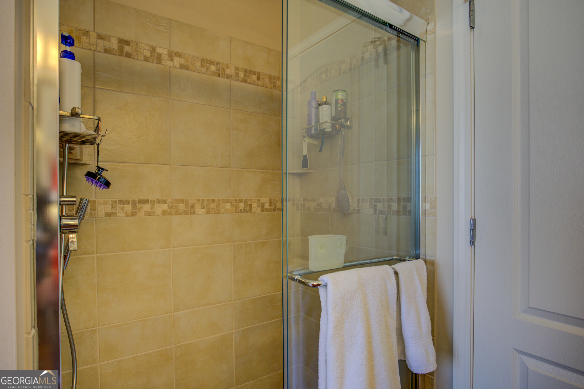 921 Yancey Road Property Photo 41