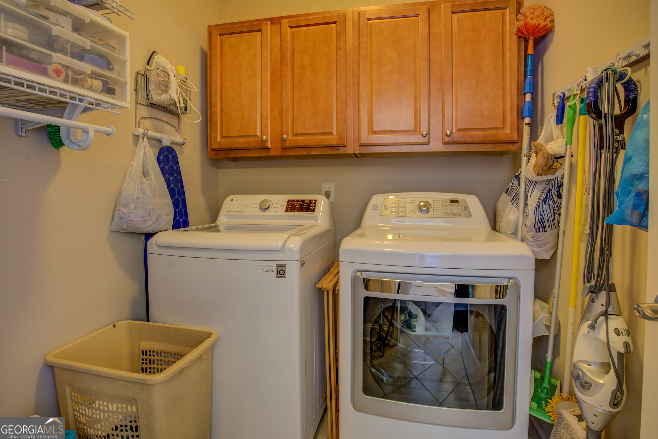 921 Yancey Road Property Photo 43