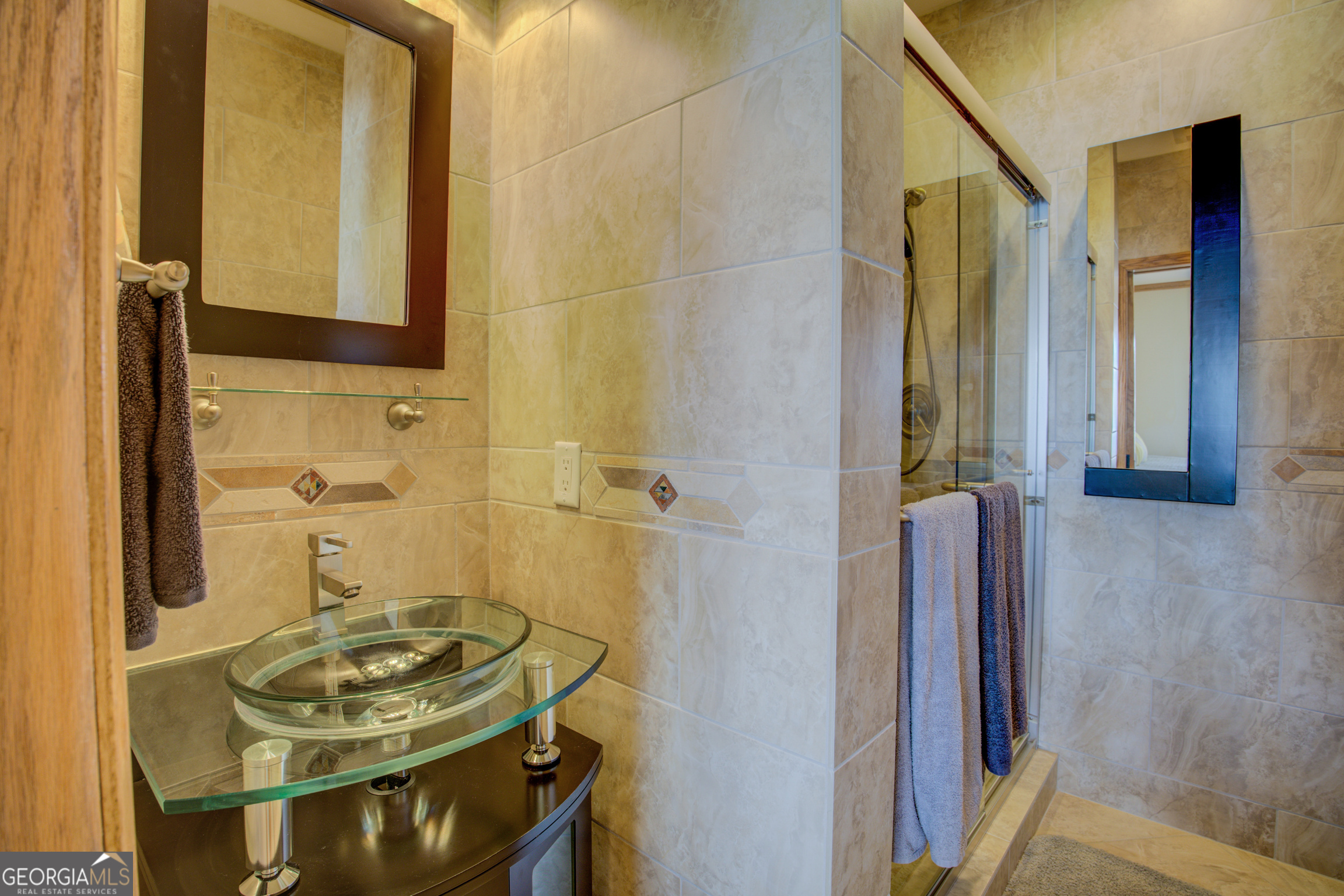 921 Yancey Road Property Photo 62