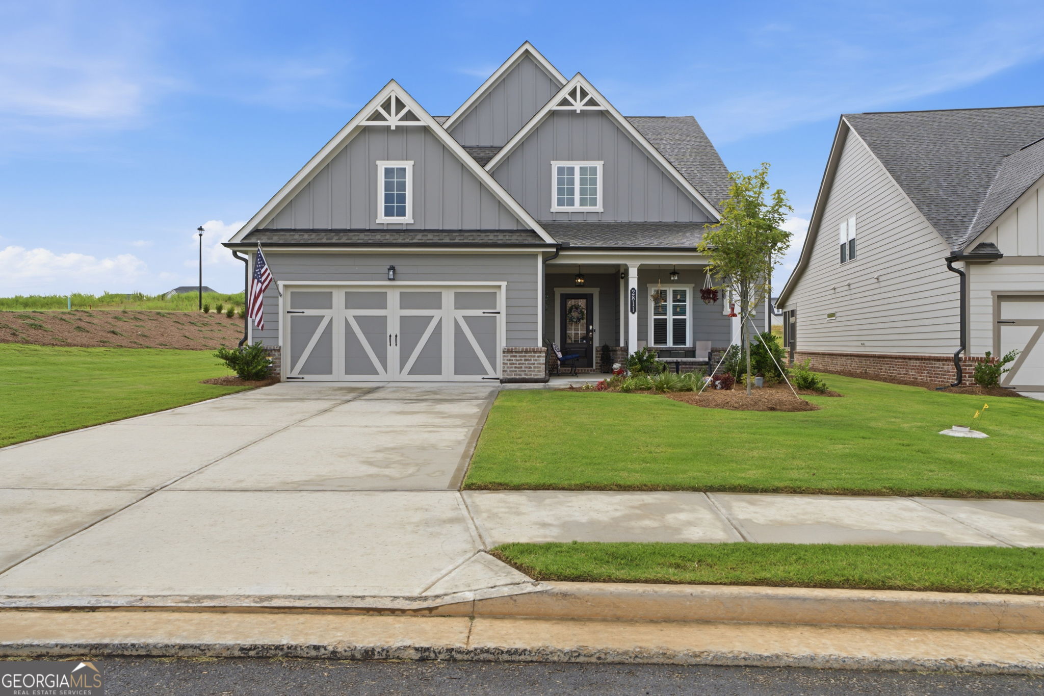 2811 Freshwater Court Property Photo 2