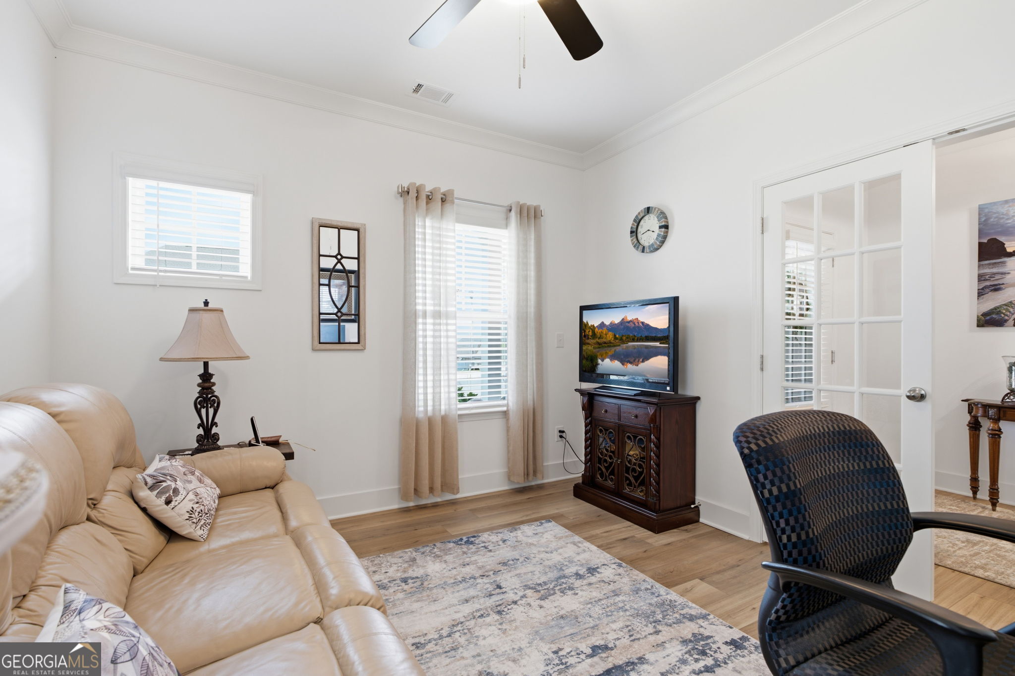 2811 Freshwater Court Property Photo 6