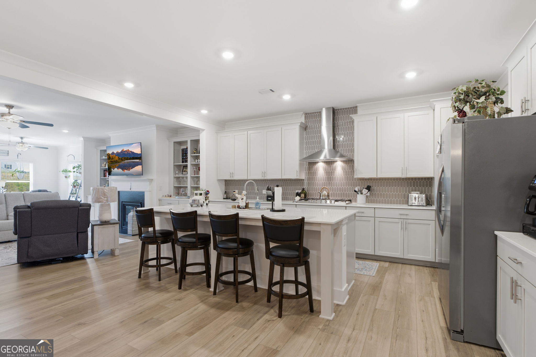 2811 Freshwater Court Property Photo 9
