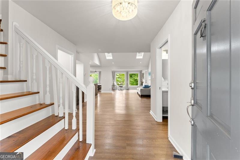 3430 Lake Shore Drive Property Photo 8