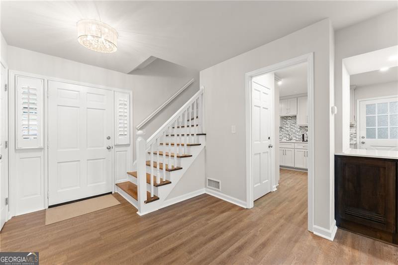 3430 Lake Shore Drive Property Photo 9