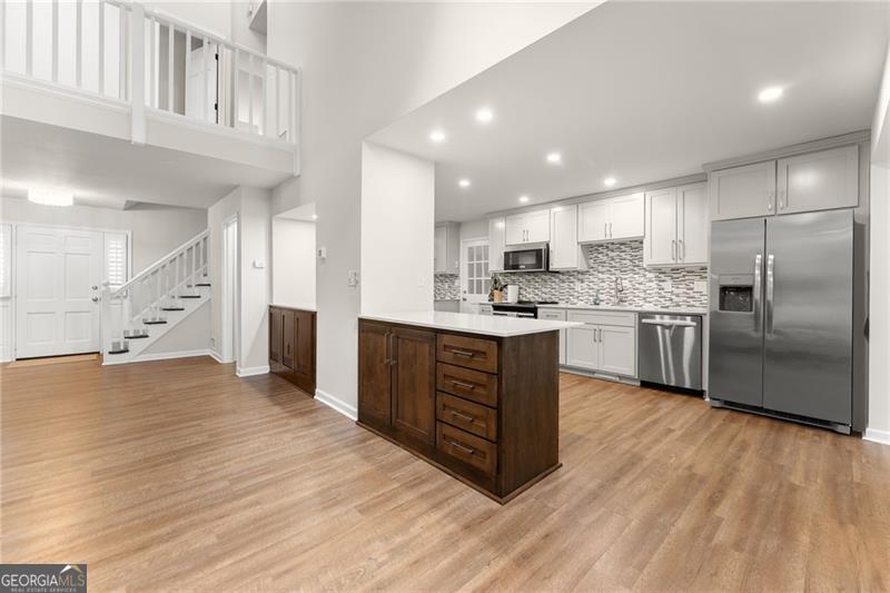 3430 Lake Shore Drive Property Photo 14