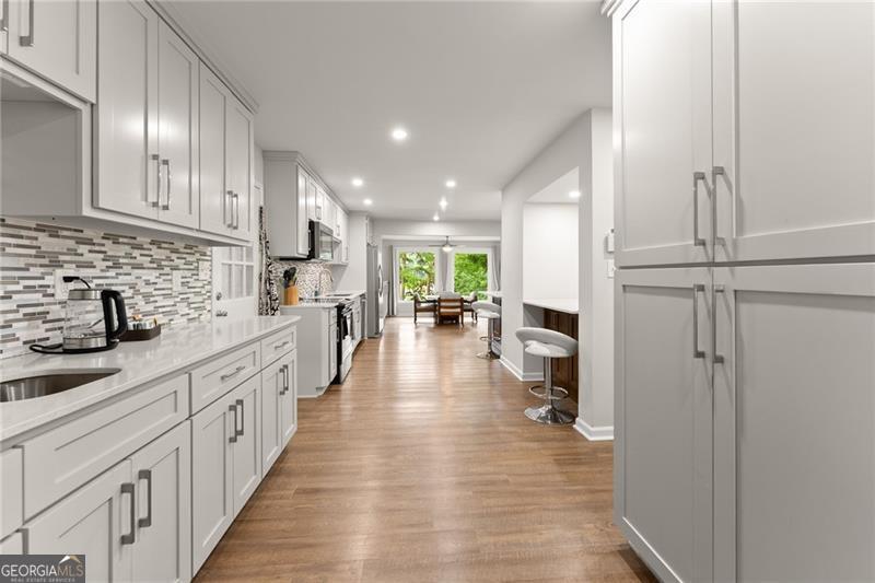 3430 Lake Shore Drive Property Photo 19