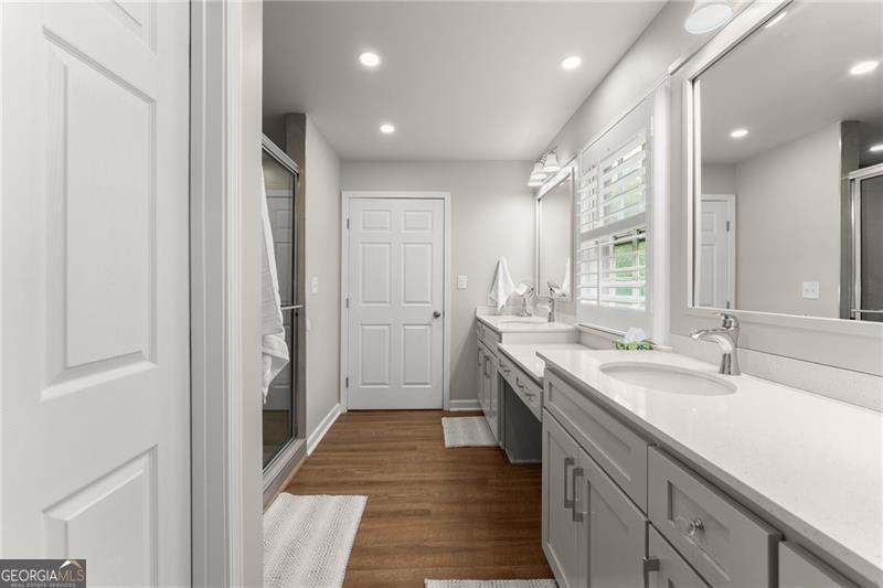 3430 Lake Shore Drive Property Photo 32