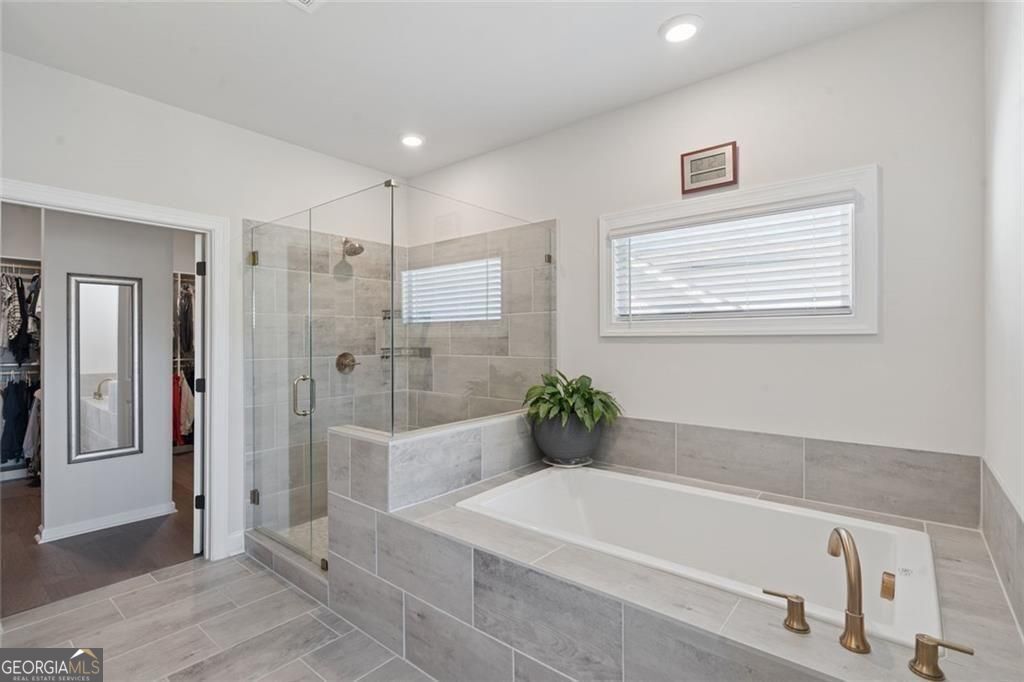 4566 Molder Drive Property Photo 37