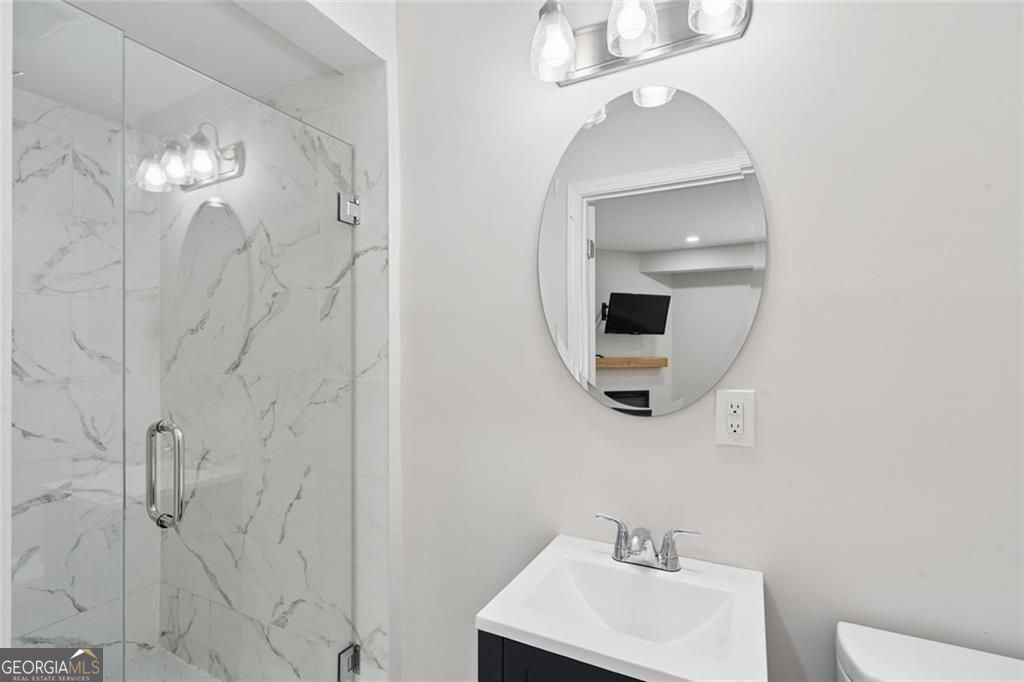 4566 Molder Drive Property Photo 41