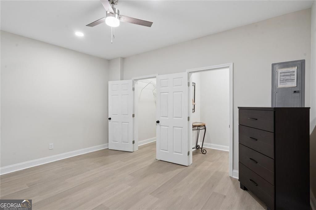 4566 Molder Drive Property Photo 42
