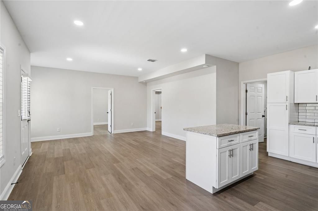 4566 Molder Drive Property Photo 44
