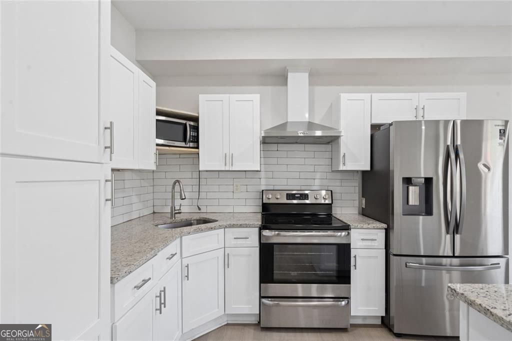 4566 Molder Drive Property Photo 47