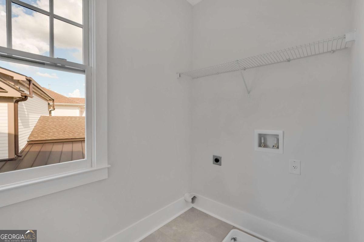 1356 Flora Drive Property Photo 33