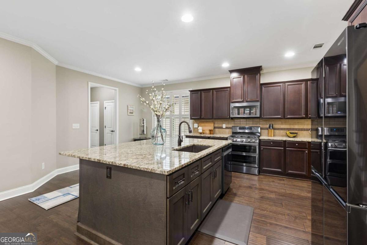 3541 S Sherwood Road Se Property Photo 11