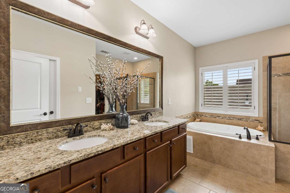 3541 S Sherwood Road Se Property Photo 18