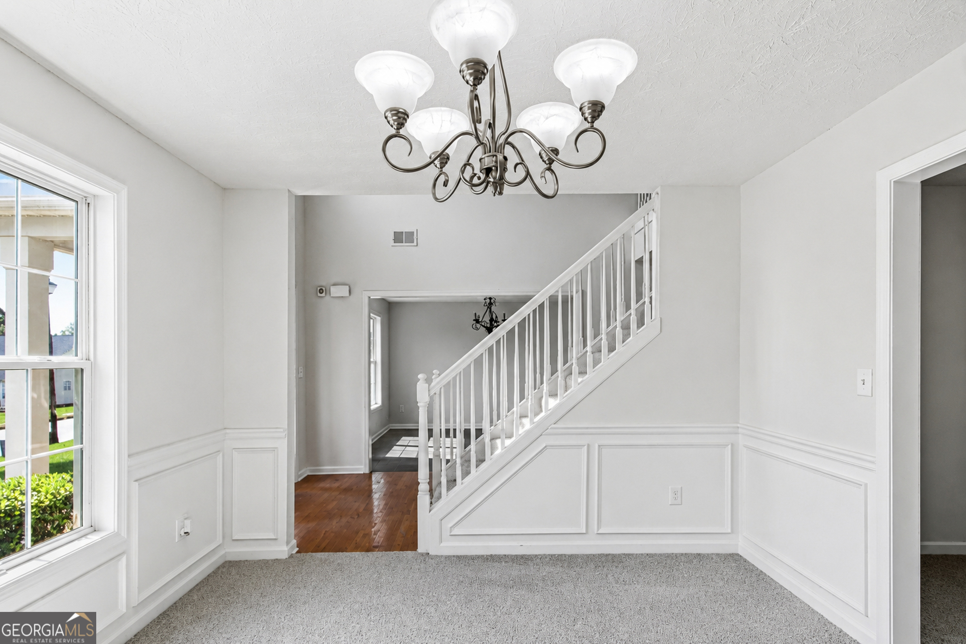 225 Avonlea Drive Property Photo 12