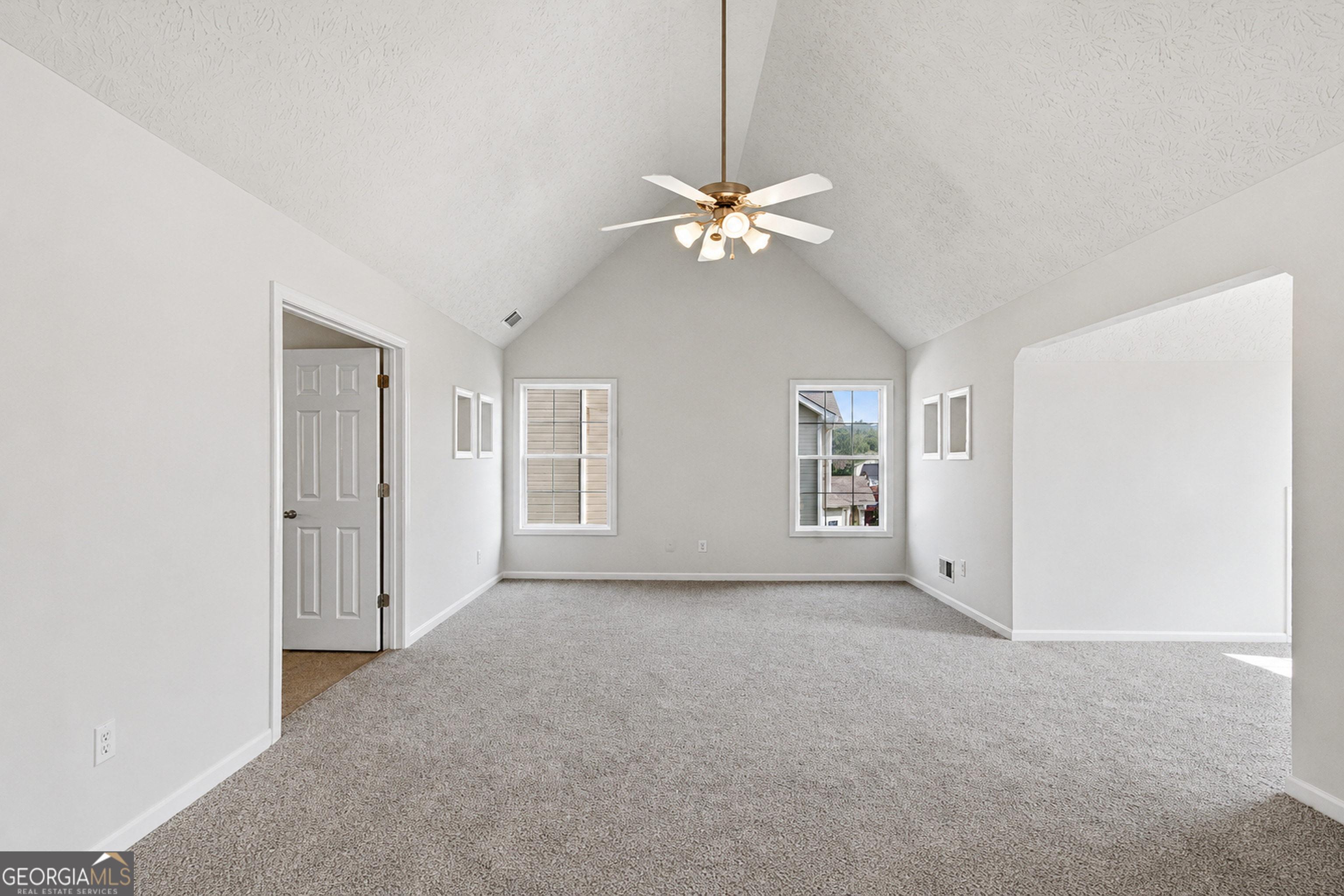 225 Avonlea Drive Property Photo 15