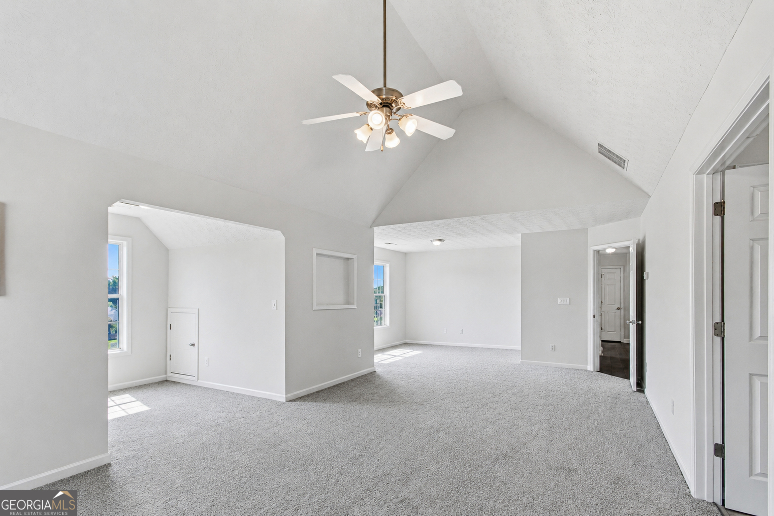 225 Avonlea Drive Property Photo 16