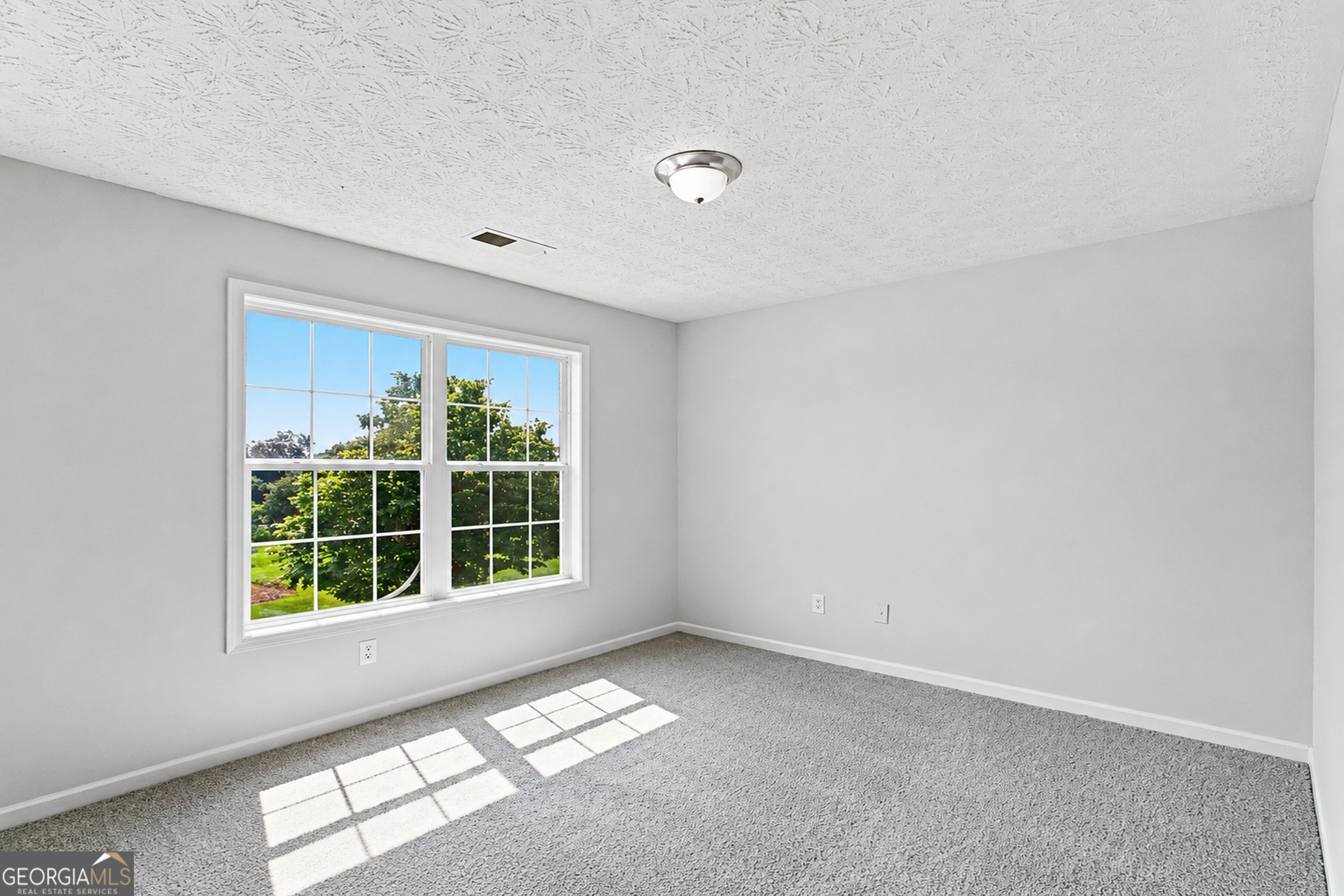 225 Avonlea Drive Property Photo 17