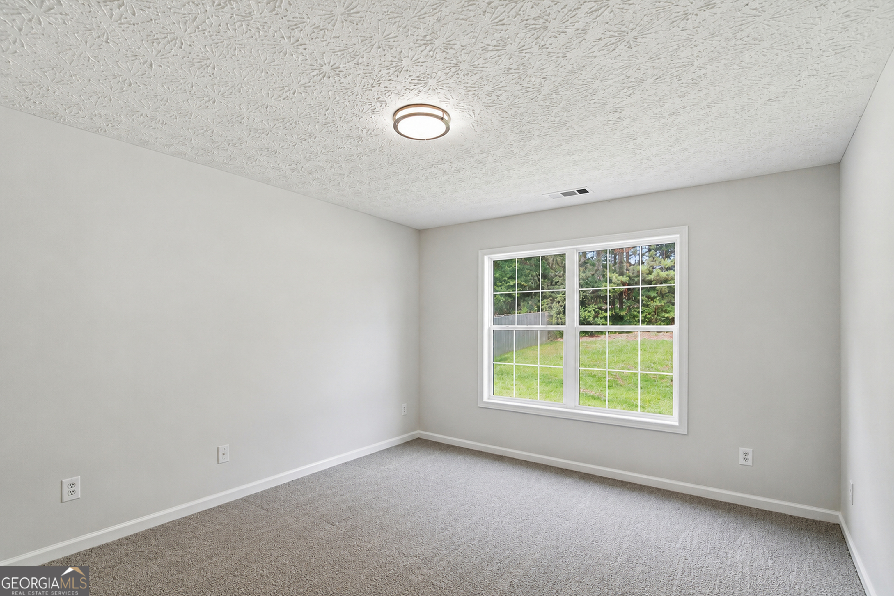 225 Avonlea Drive Property Photo 20