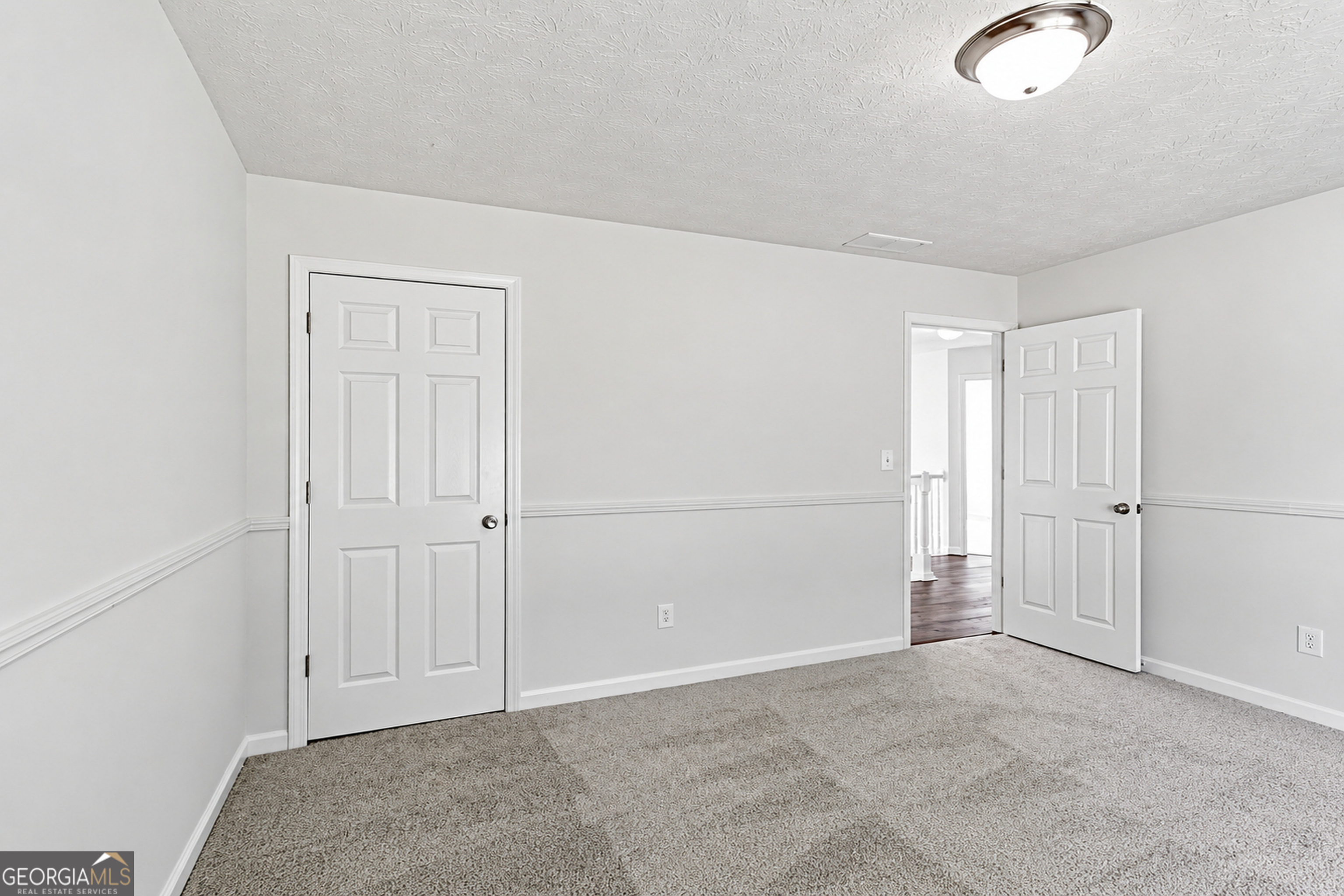225 Avonlea Drive Property Photo 23