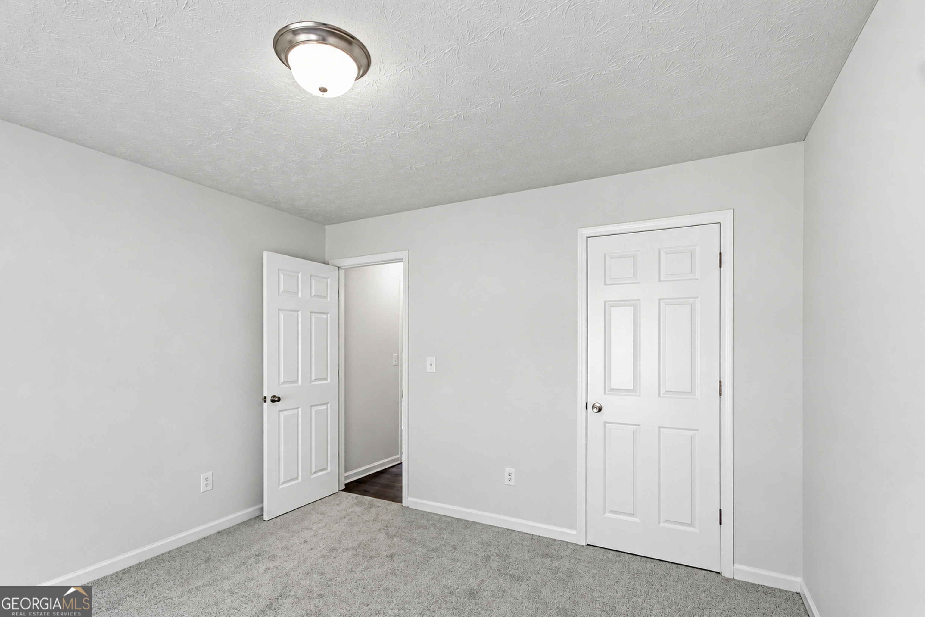 225 Avonlea Drive Property Photo 25