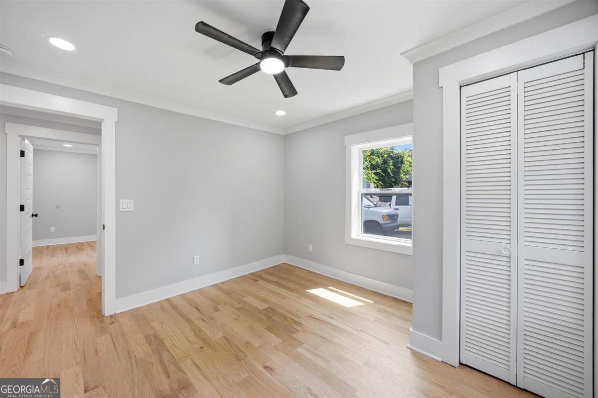 3051 Oakdale Avenue Property Photo 13