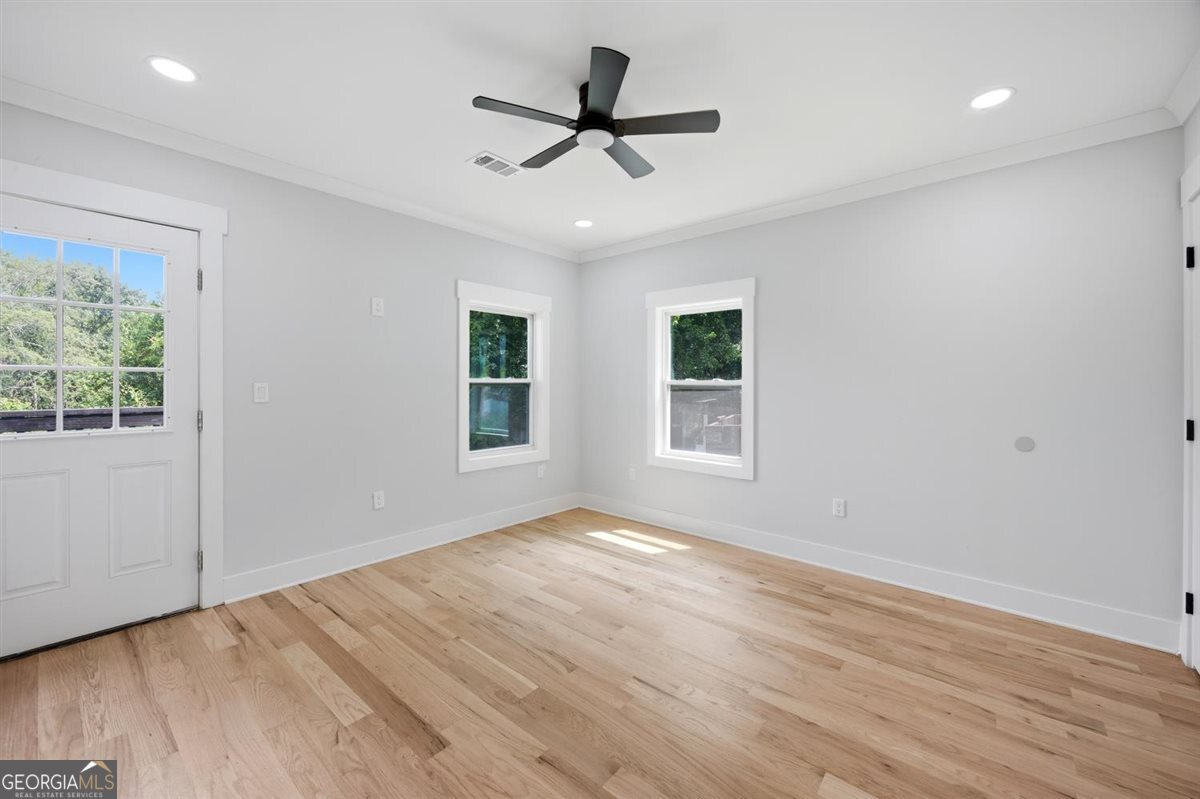 3051 Oakdale Avenue Property Photo 19