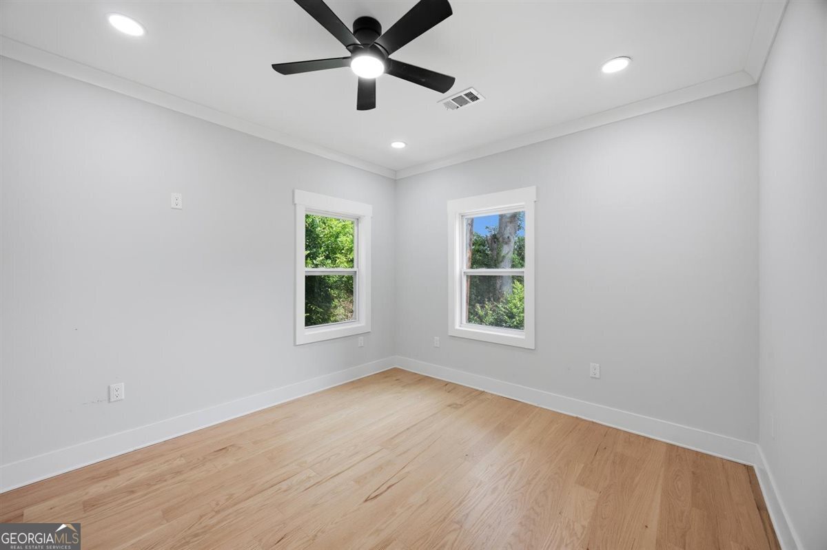 3051 Oakdale Avenue Property Photo 23