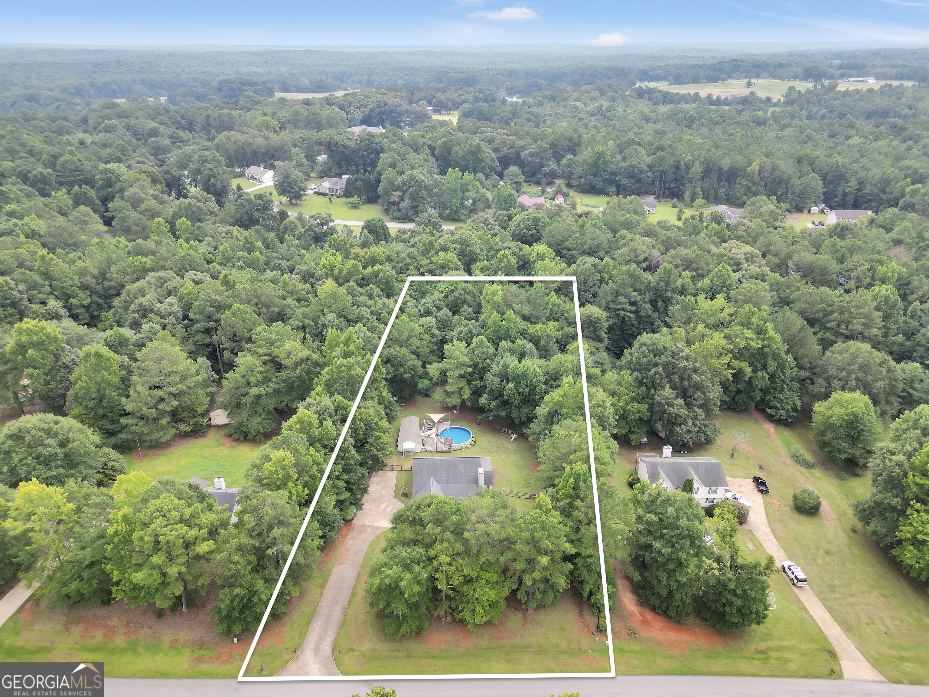 95 Five Oaks Drive Property Photo 3