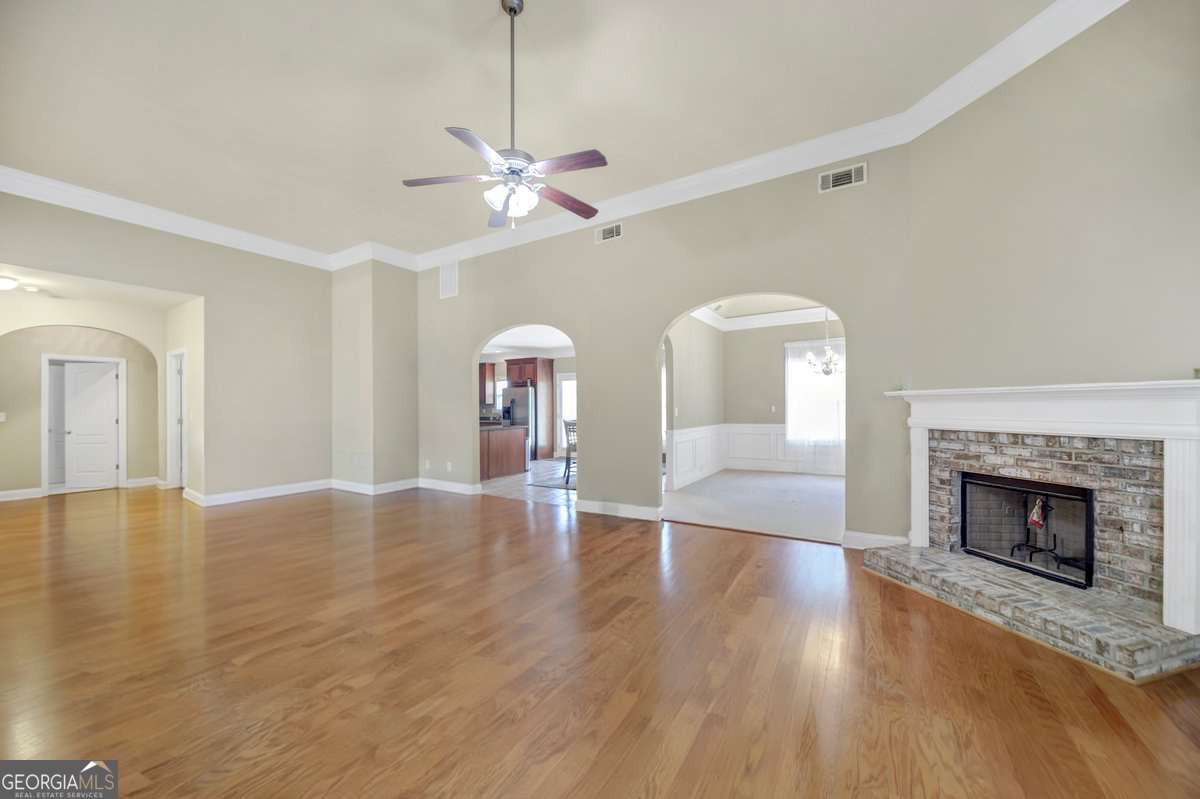 920 Southfork Drive Property Photo 10