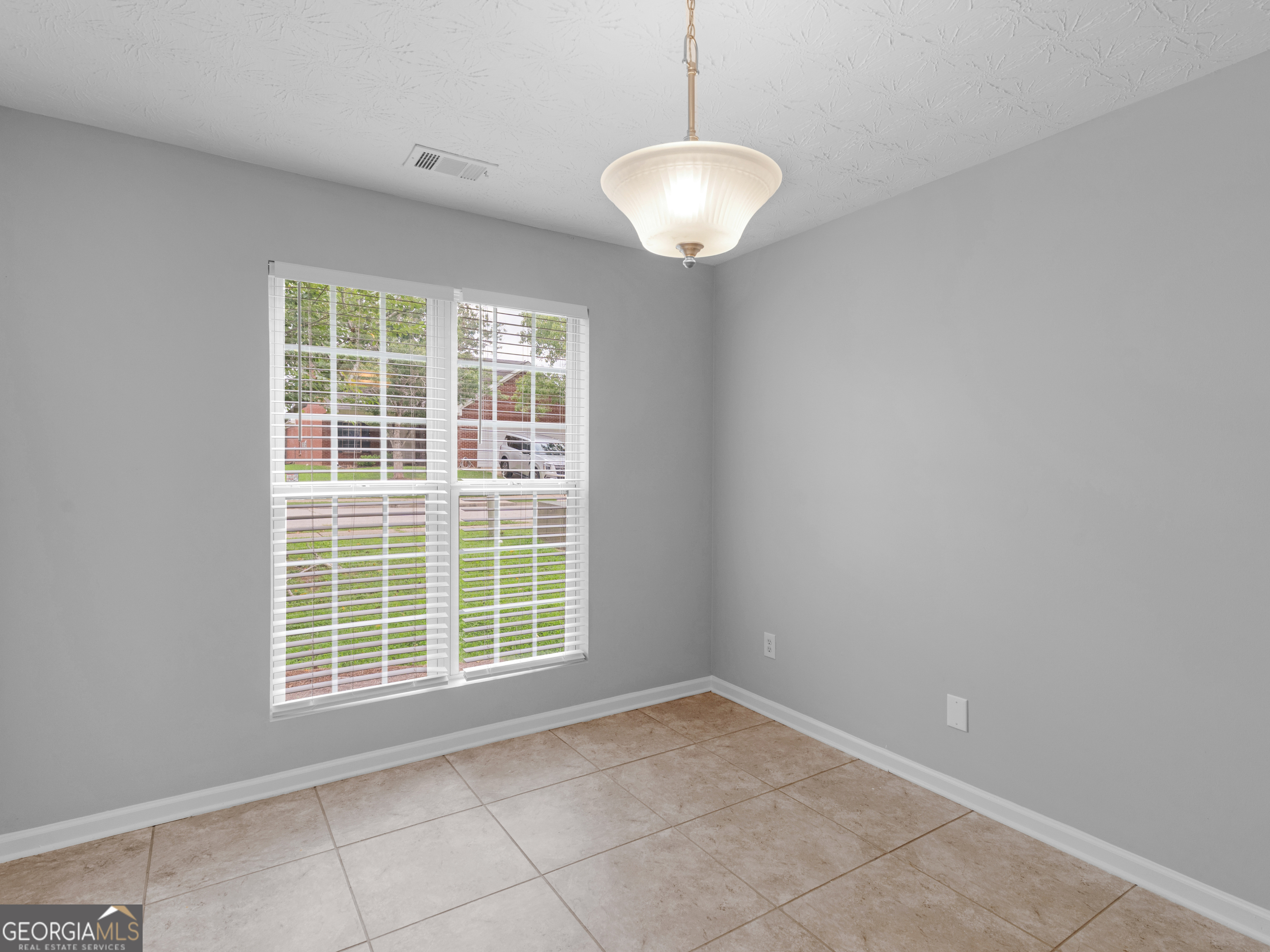 114 Madison Avenue Property Photo 7