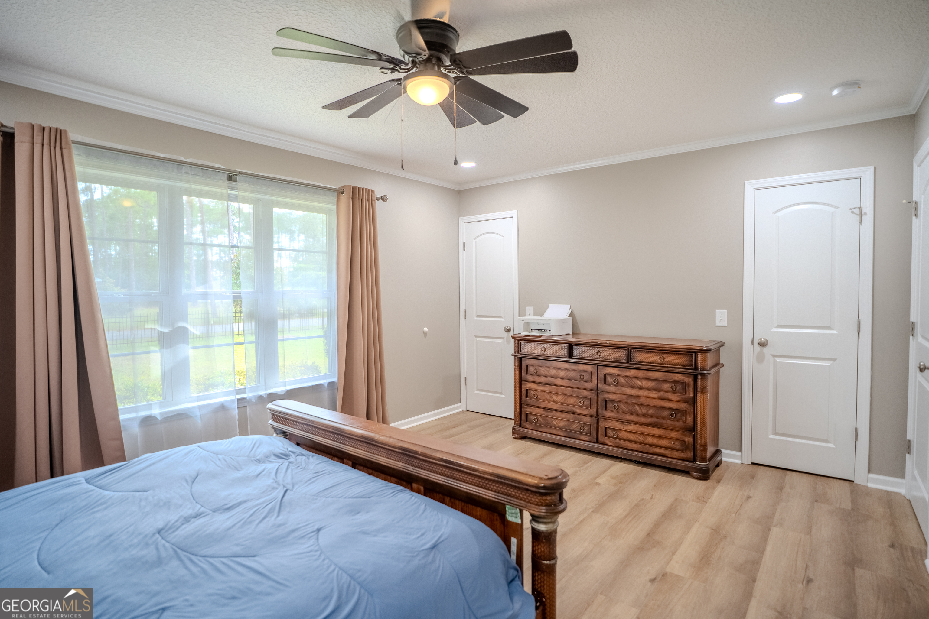 190 Plier Street Property Photo 23