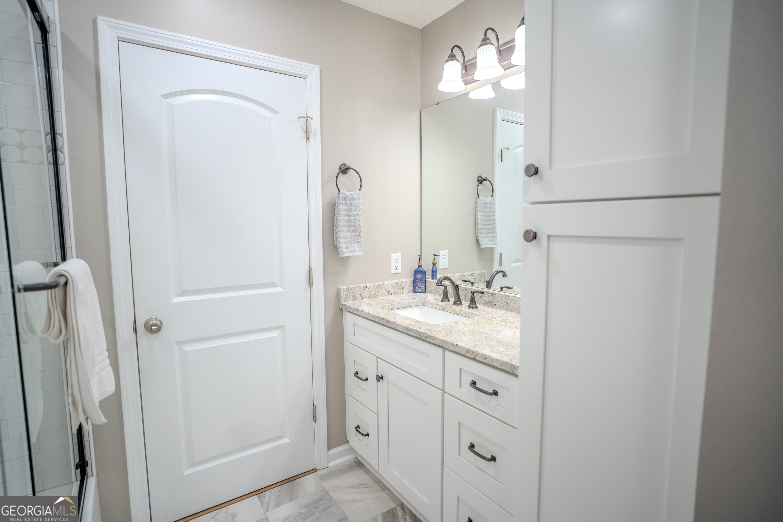 190 Plier Street Property Photo 27