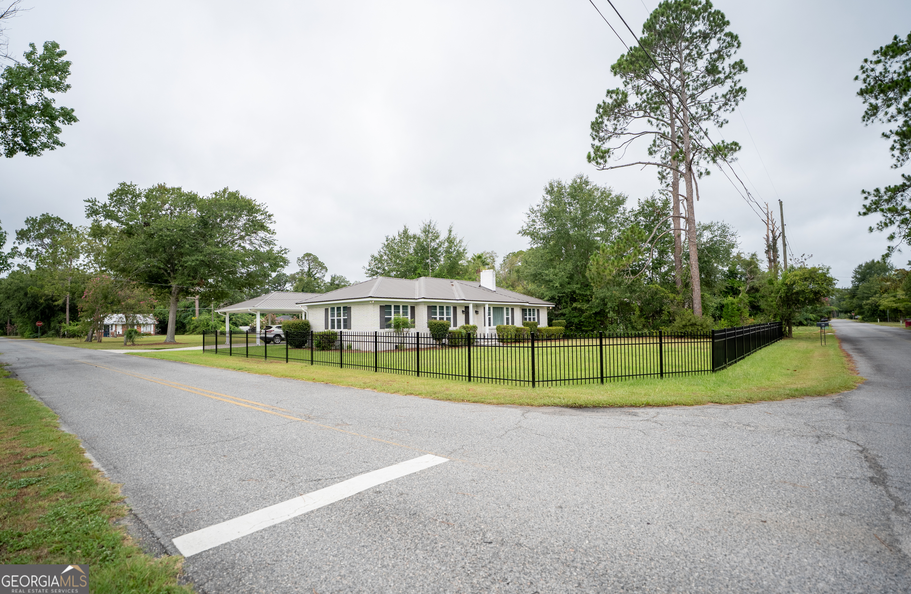 190 Plier Street Property Photo 32