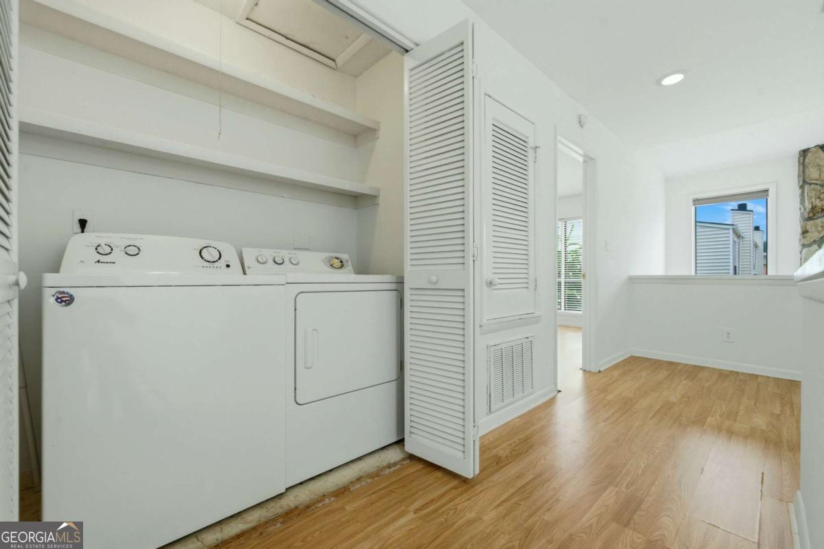 605 Serramonte Drive Property Photo 21