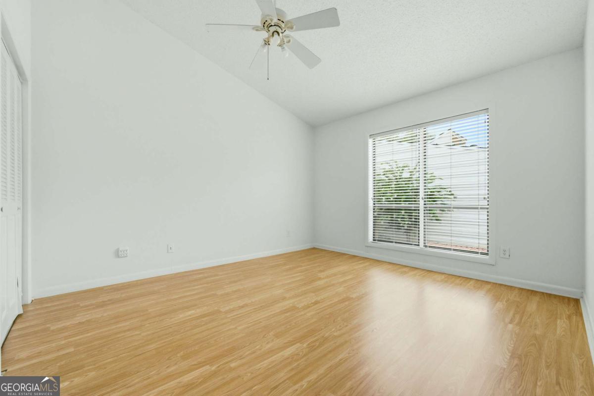 605 Serramonte Drive Property Photo 23