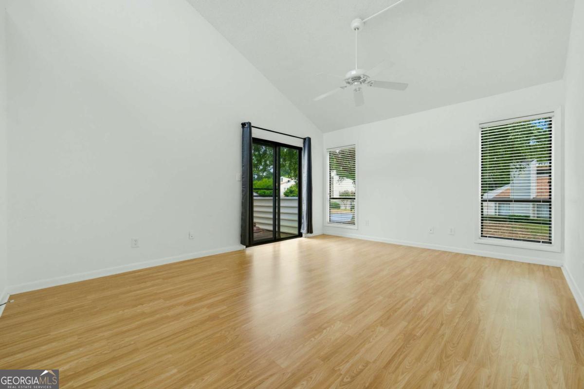 605 Serramonte Drive Property Photo 25