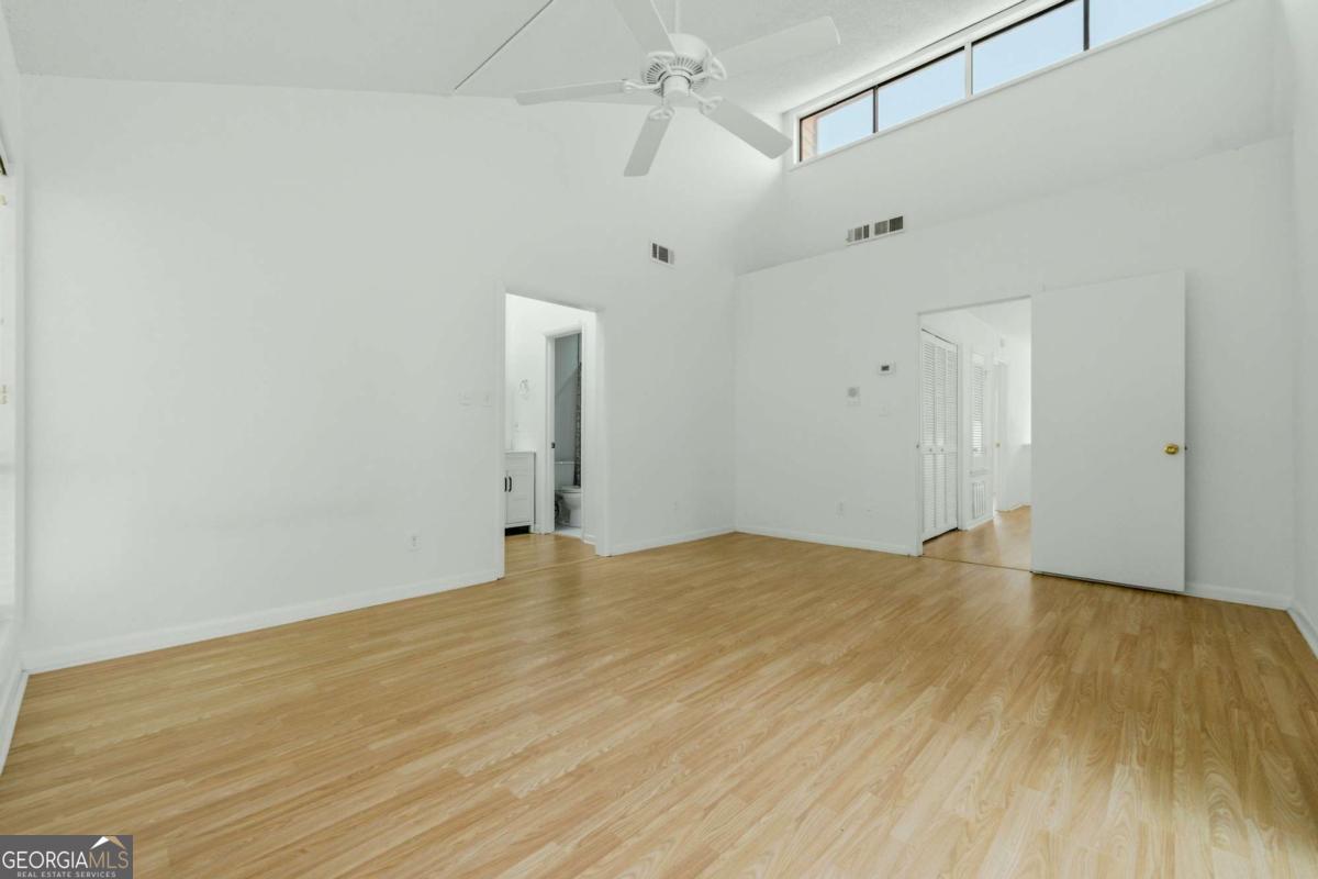 605 Serramonte Drive Property Photo 26