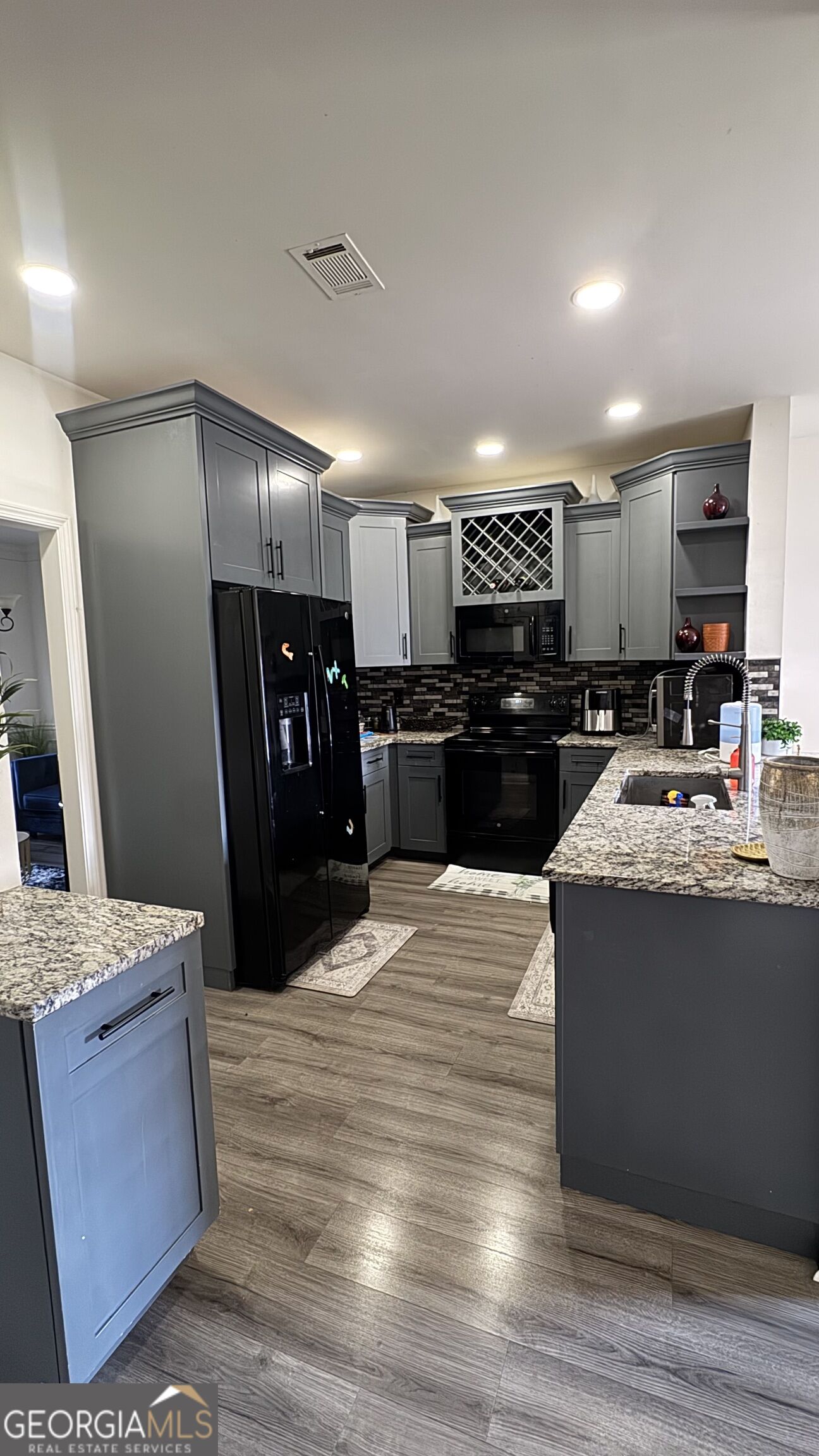 70 Kevin Court Property Photo 5