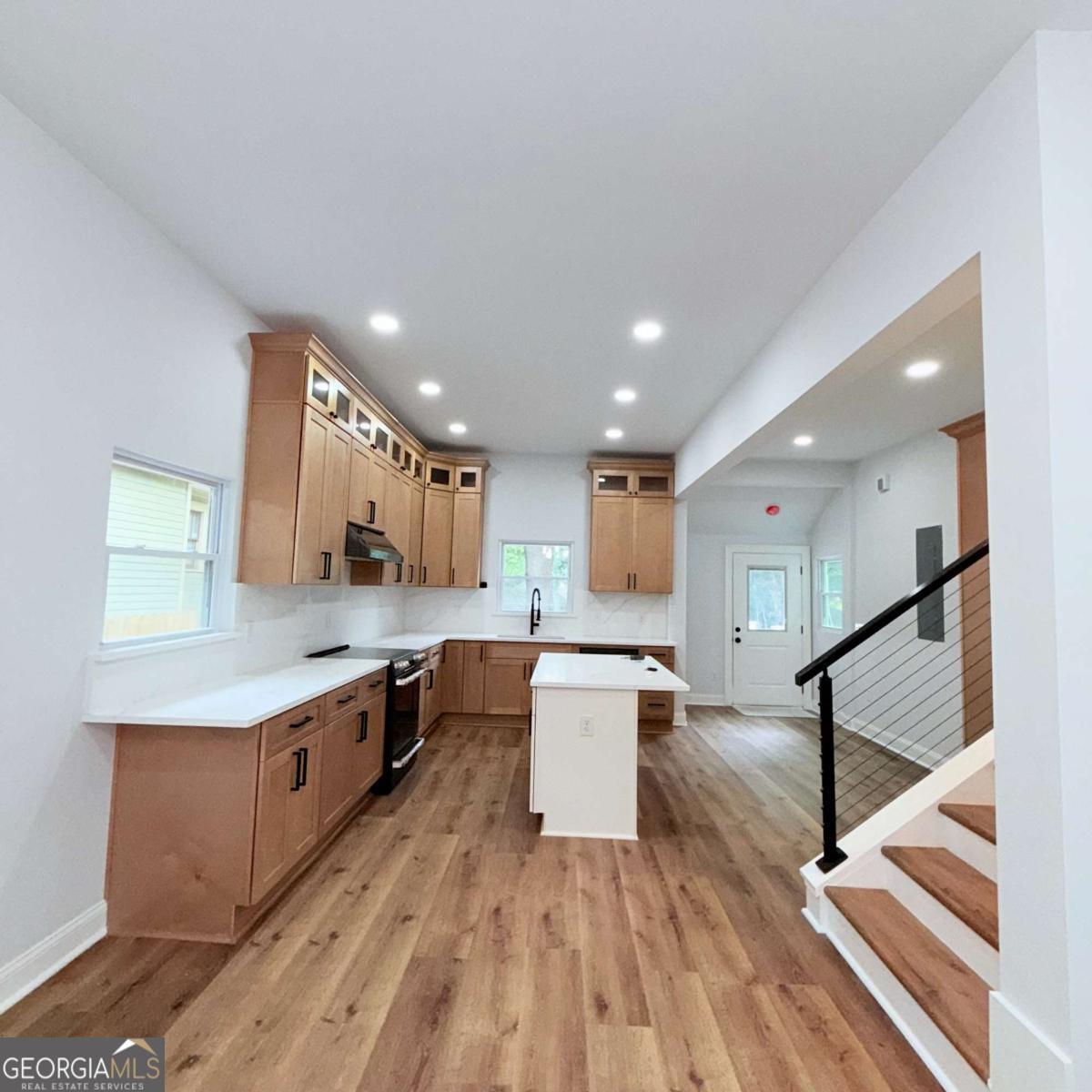 417 W Howard Avenue Property Photo 10