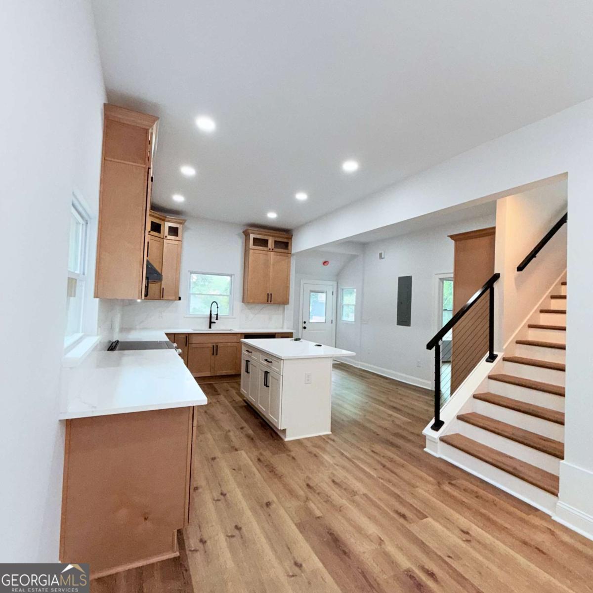 417 W Howard Avenue Property Photo 11