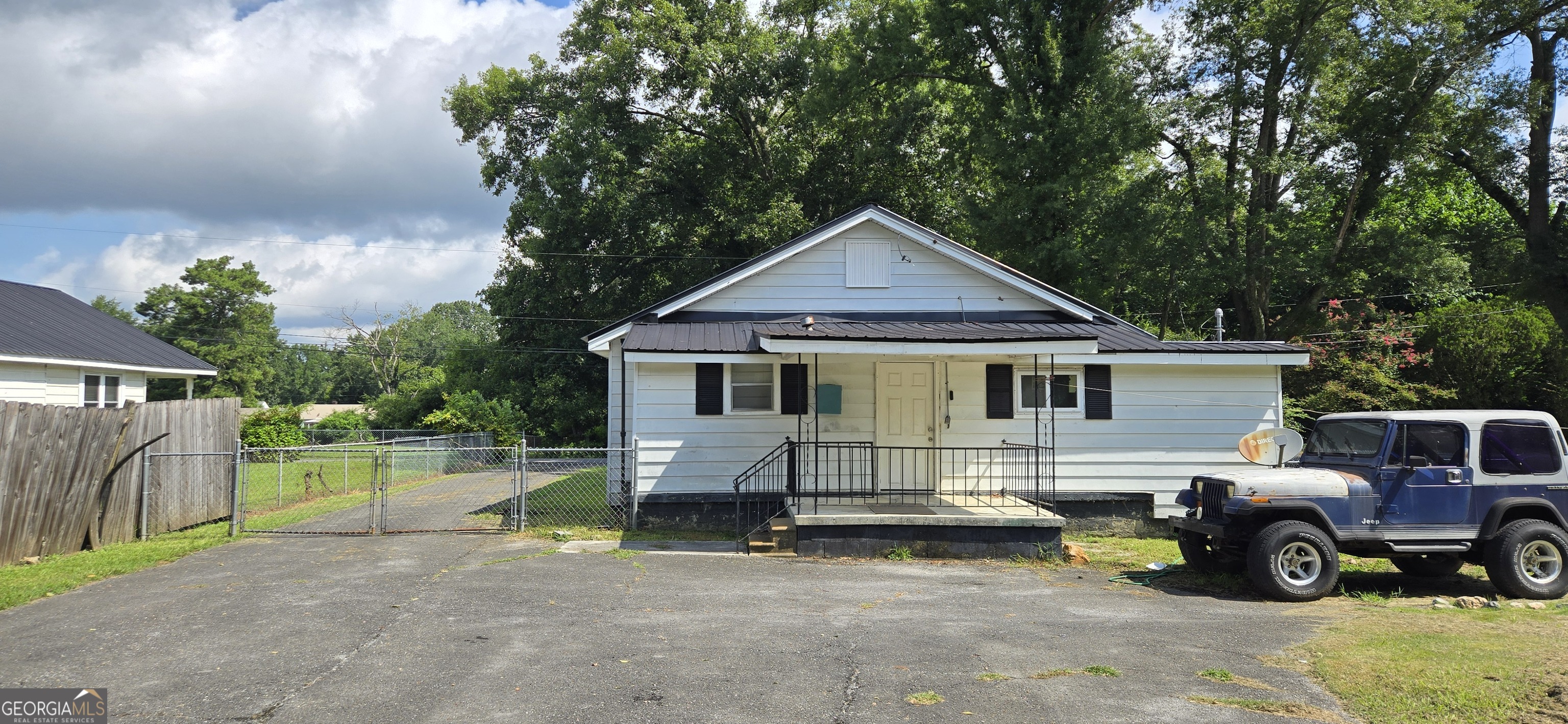 157 Harrell Street Property Photo 9