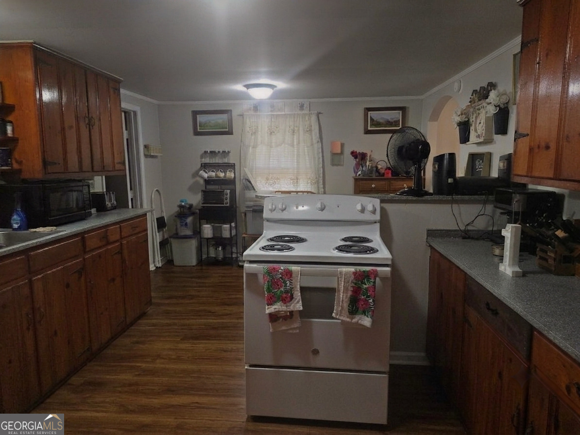 1818 Kinder Kare Drive Property Photo 9