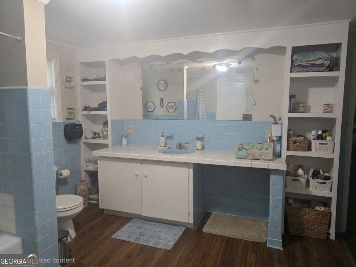 1818 Kinder Kare Drive Property Photo 14