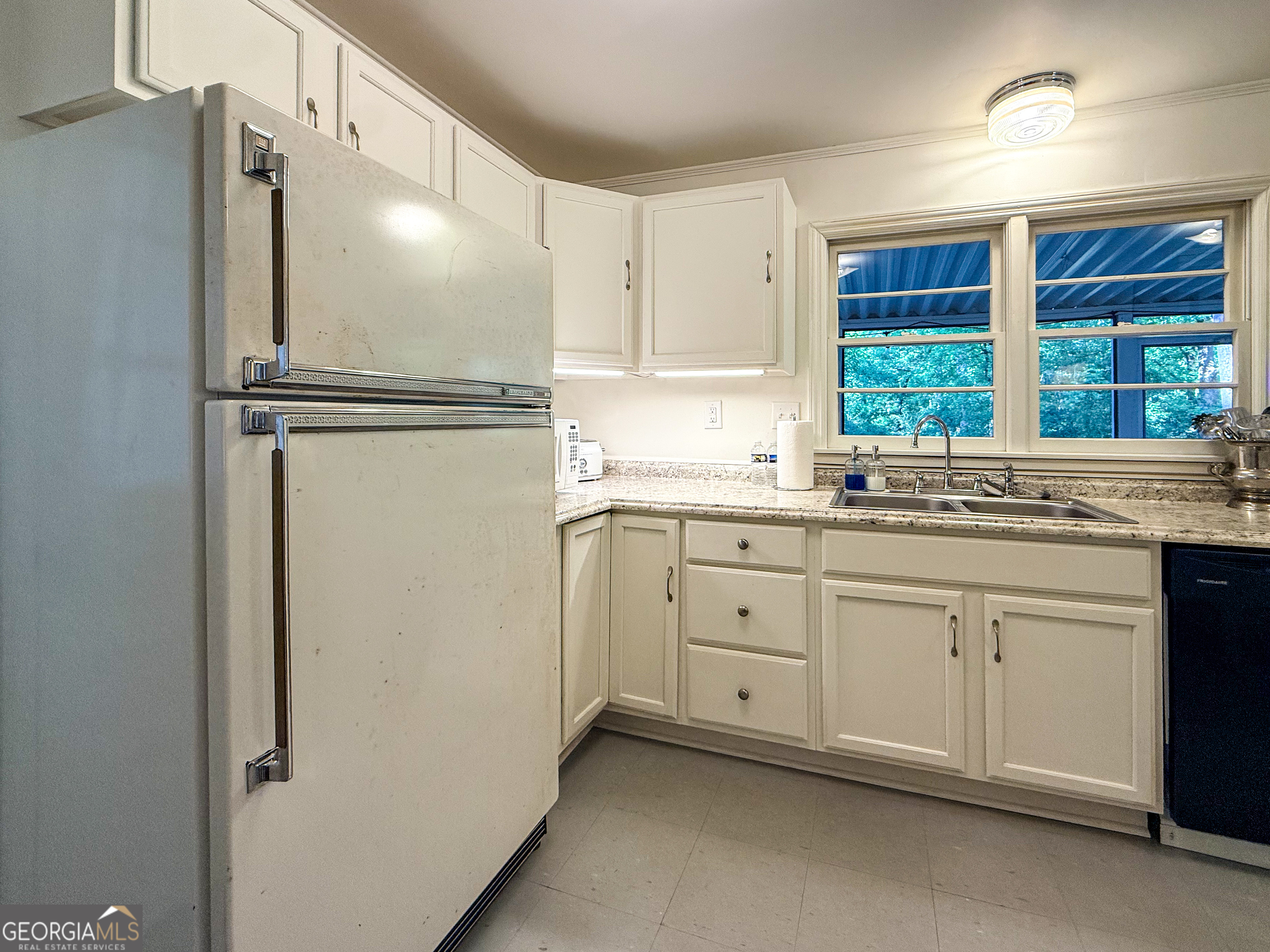 3729 Duncan Bridge Road Property Photo 15
