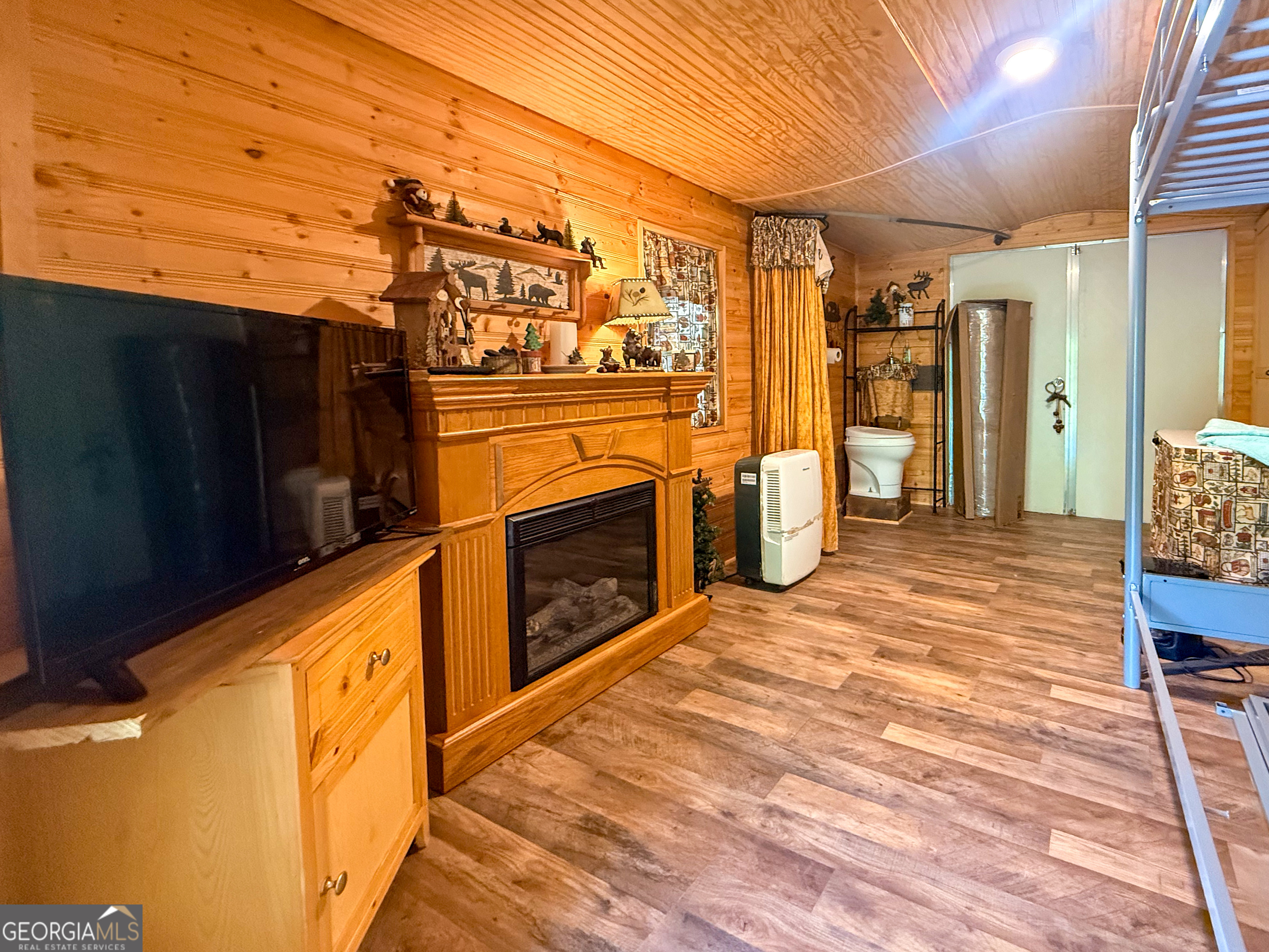 22 Nob Hill Ridge Property Photo 18