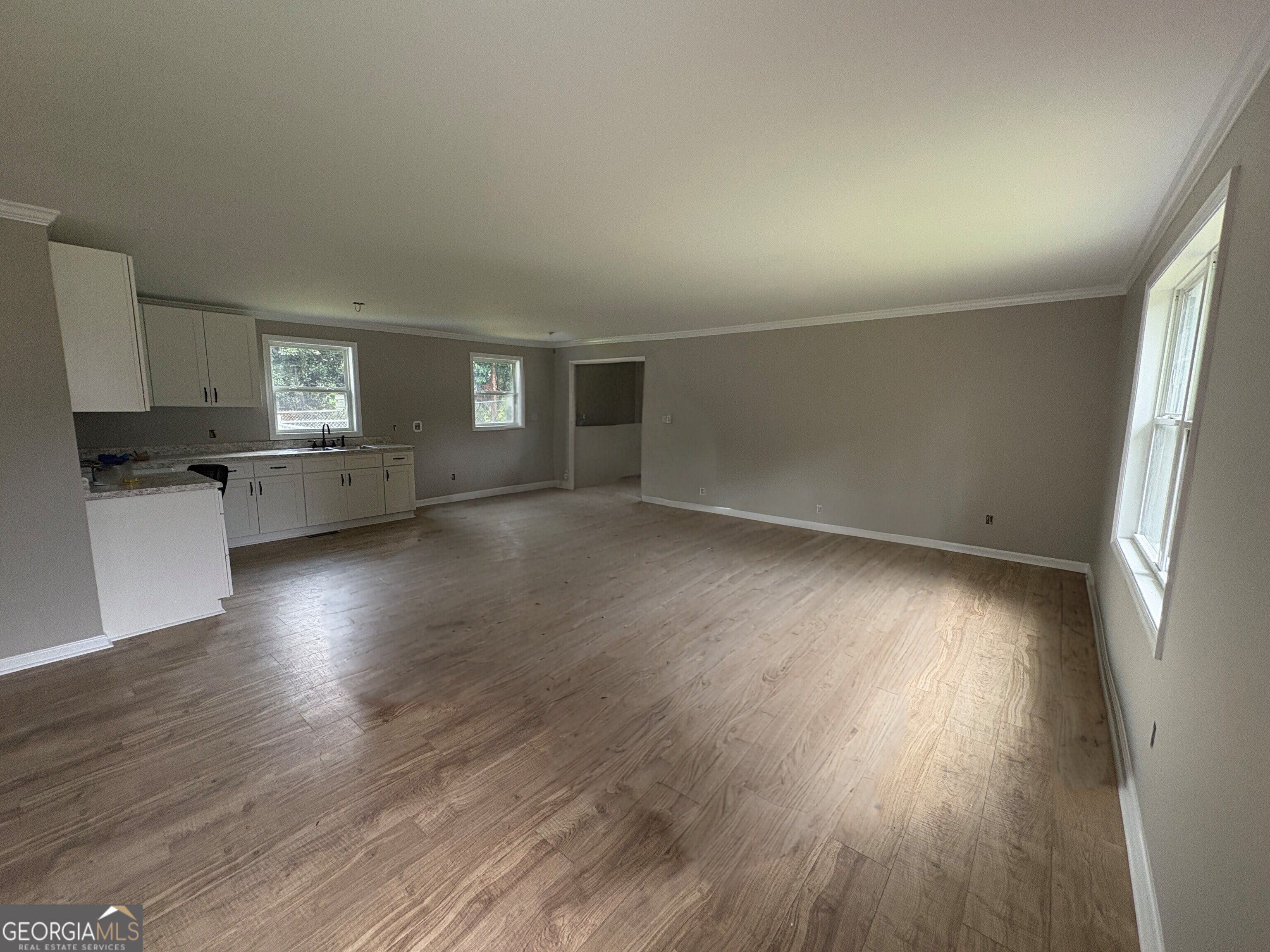 320 6th Avenue Property Photo 2